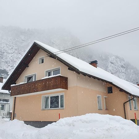 Apartma Kreda 모스트라나 외부 사진